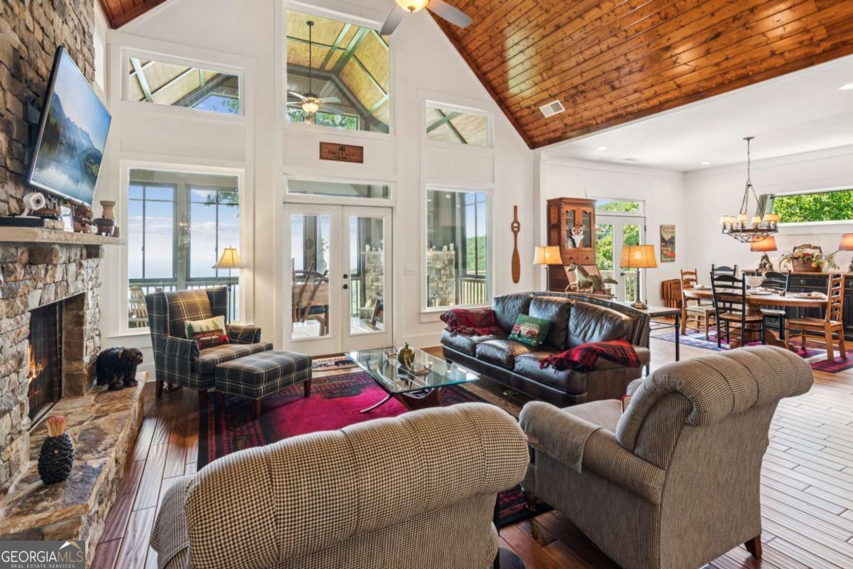 Big Canoe, Georgia, 30143, United States, 3 Bedrooms Bedrooms, ,4 BathroomsBathrooms,Residential,Active,2007174