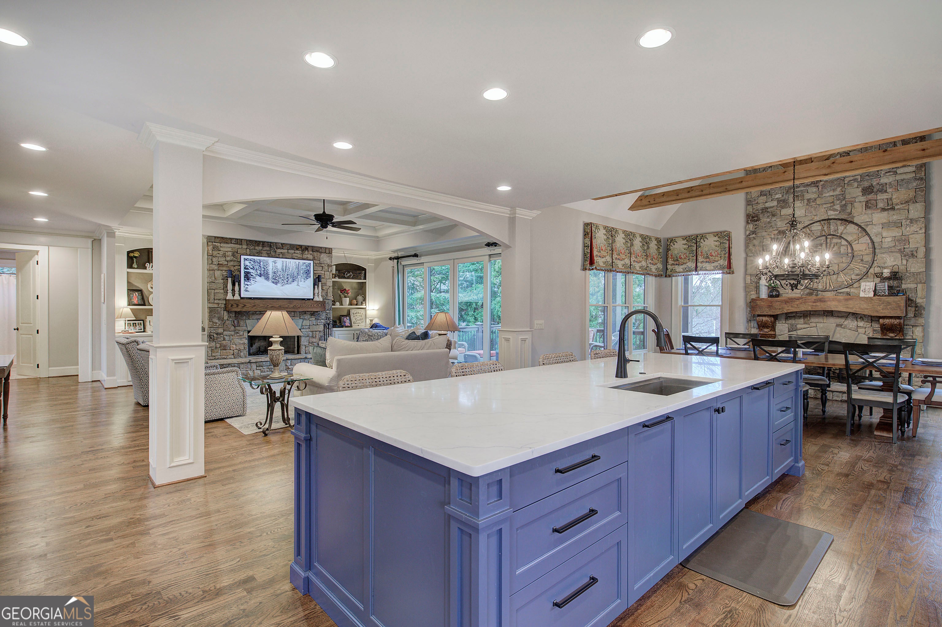 Canton, Georgia, 30114, United States, 6 Bedrooms Bedrooms, ,5 BathroomsBathrooms,Residential,Active,2009409