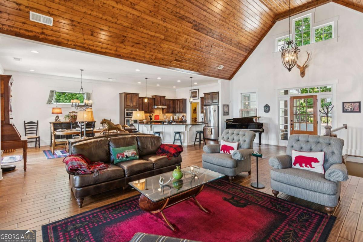 Big Canoe, Georgia, 30143, United States, 3 Bedrooms Bedrooms, ,4 BathroomsBathrooms,Residential,Active,2007174