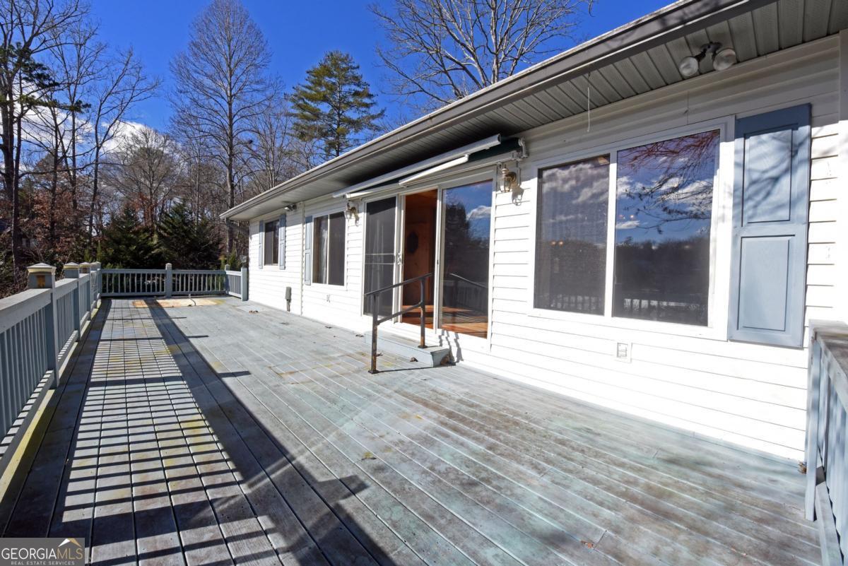 Blairsville, Georgia, 30512, United States, 3 Bedrooms Bedrooms, ,3 BathroomsBathrooms,Residential,Active,2009374