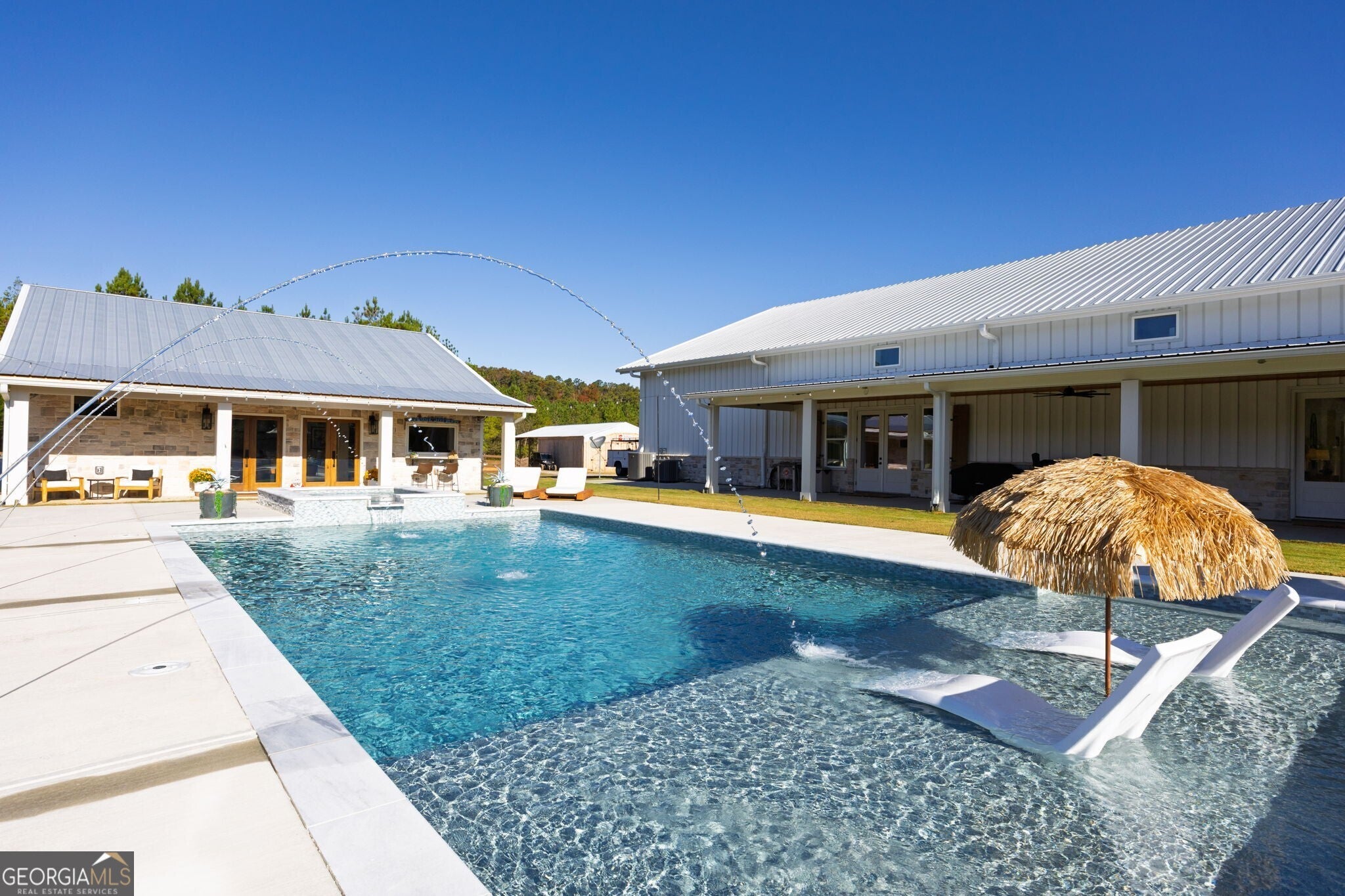 Rydal, Georgia, 30171, United States, 5 Bedrooms Bedrooms, ,5 BathroomsBathrooms,Residential,Active,1987251