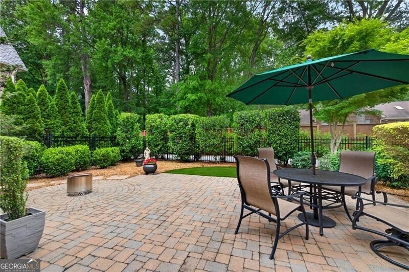 Berkeley Lake, Georgia, 30096, United States, 4 Bedrooms Bedrooms, ,6 BathroomsBathrooms,Residential,Active,2043794