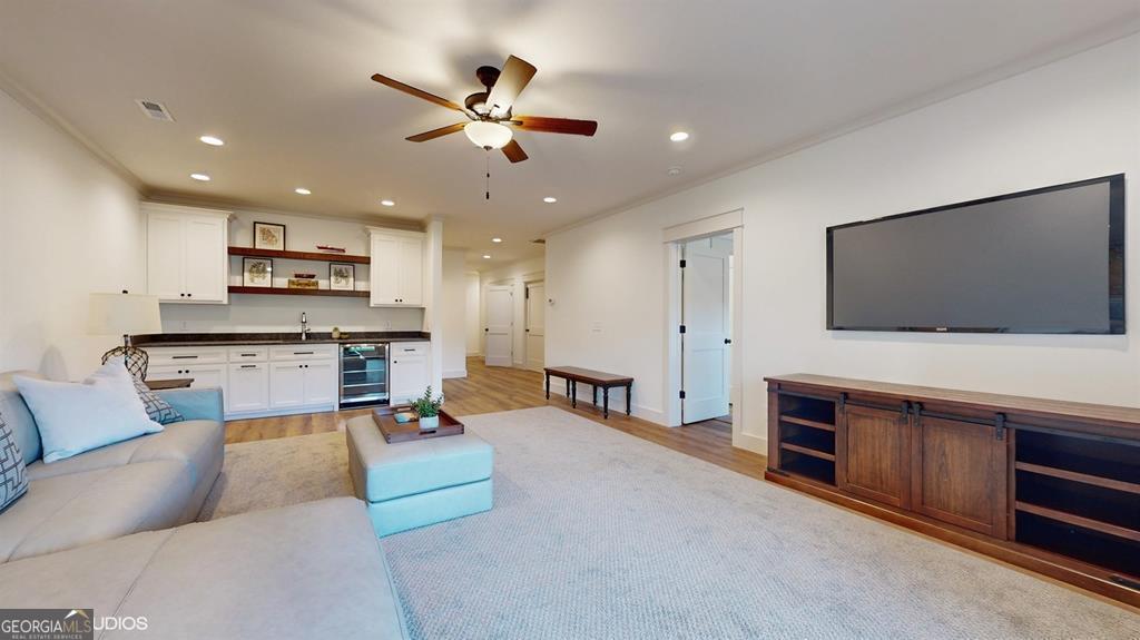 Hiawassee, Georgia, 30546, United States, 4 Bedrooms Bedrooms, ,5 BathroomsBathrooms,Residential,Active,1899226