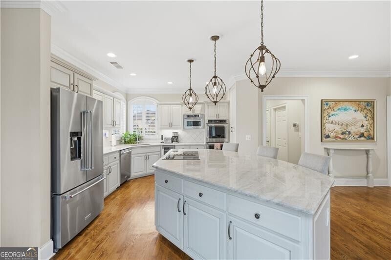 Johns Creek, Georgia, 30097, United States, 4 Bedrooms Bedrooms, ,5 BathroomsBathrooms,Residential,Active,2006832