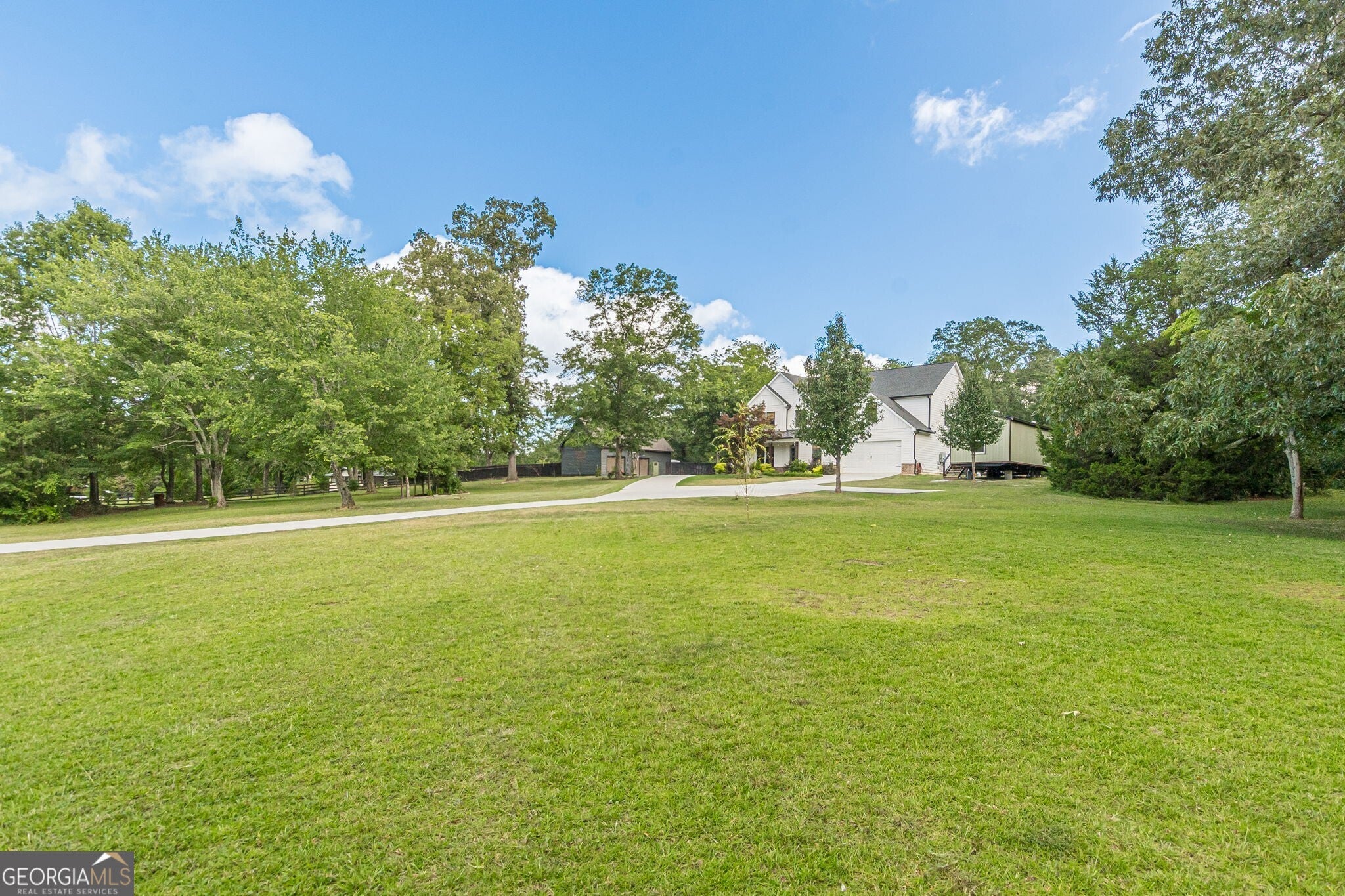 Douglasville, Georgia, 30134, United States, 4 Bedrooms Bedrooms, ,3 BathroomsBathrooms,Residential,Active,1888992