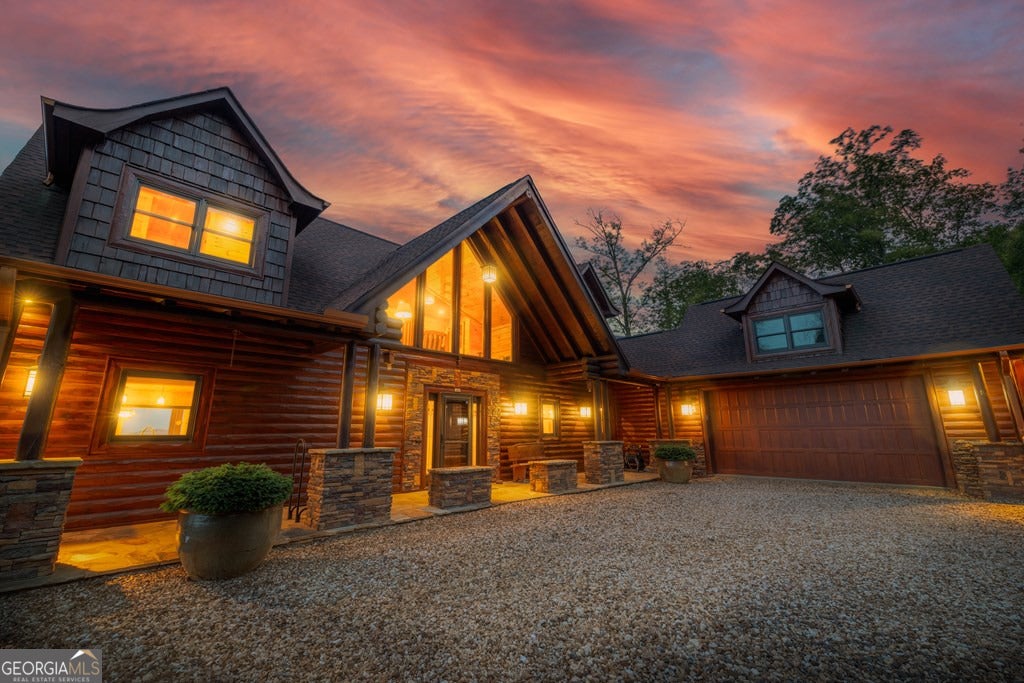 Mineral Bluff, Georgia, 30559, United States, 4 Bedrooms Bedrooms, ,5 BathroomsBathrooms,Residential,Active,2044577