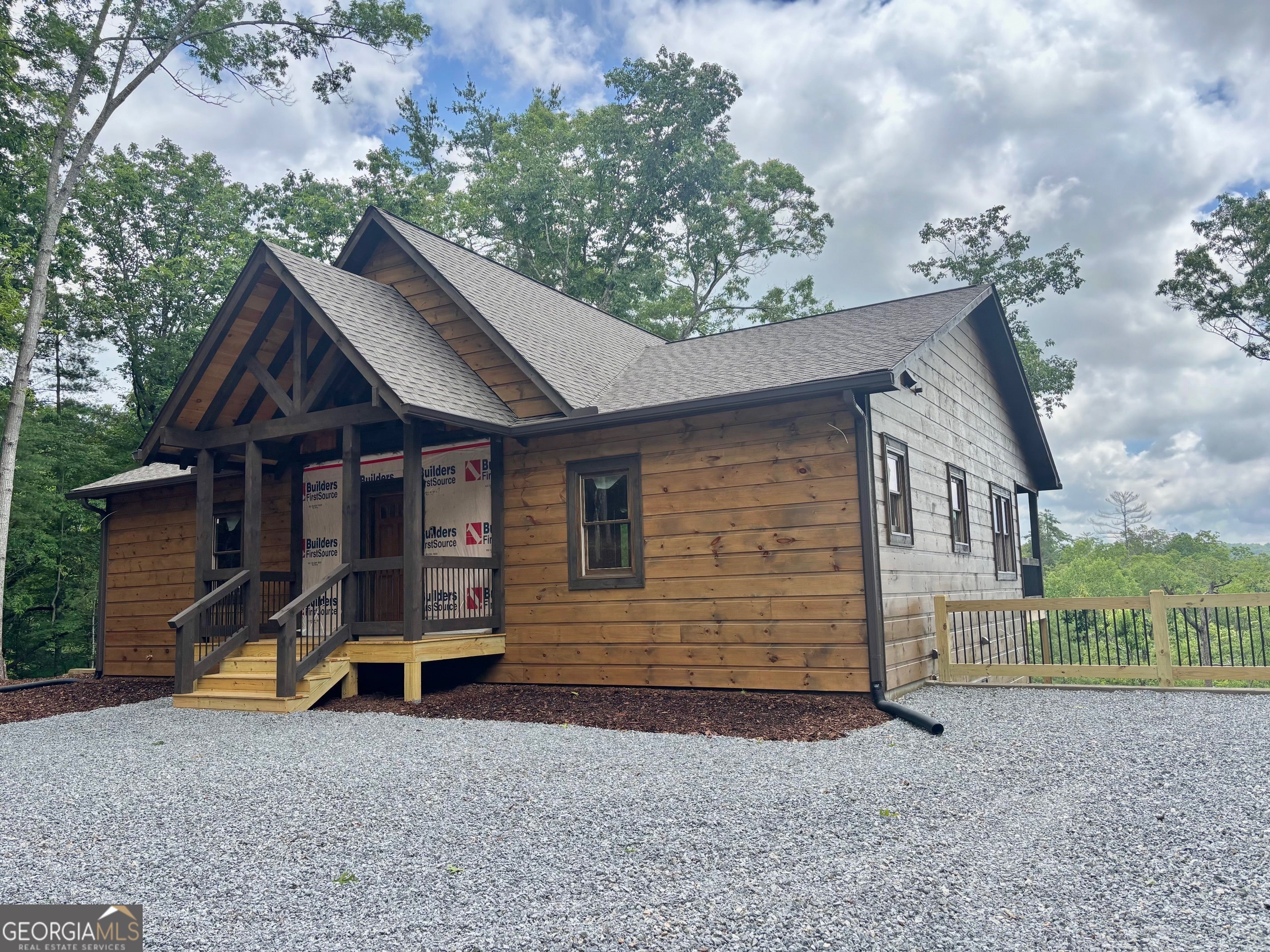 Blue Ridge, Georgia, 30513, United States, 4 Bedrooms Bedrooms, ,4 BathroomsBathrooms,Residential,Active,1941112