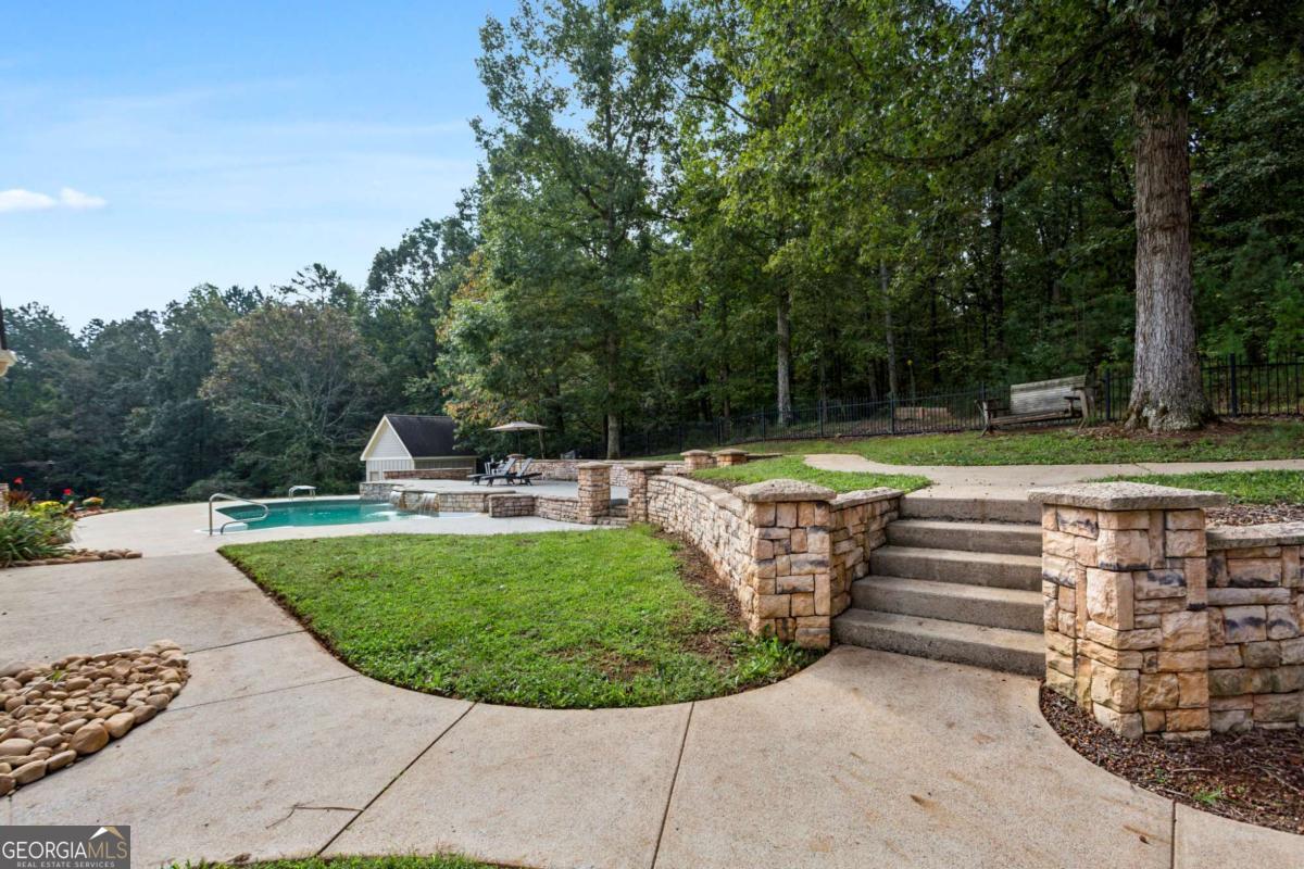Taylorsville, Georgia, 30178, United States, 5 Bedrooms Bedrooms, ,6 BathroomsBathrooms,Residential,Active,1952987