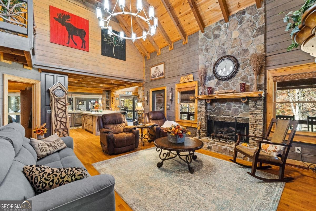 Blue Ridge, Georgia, 30513, United States, 4 Bedrooms Bedrooms, ,4 BathroomsBathrooms,Residential,Active,1990584