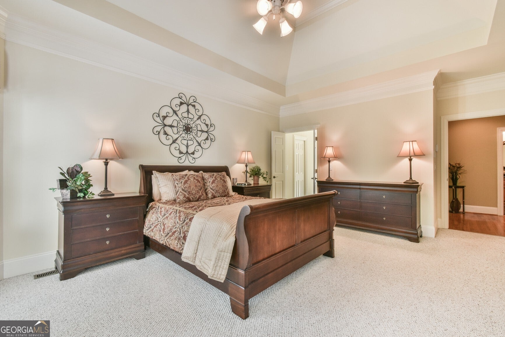 Suwanee, Georgia, 30024, United States, 5 Bedrooms Bedrooms, ,5 BathroomsBathrooms,Residential,Active,1970927