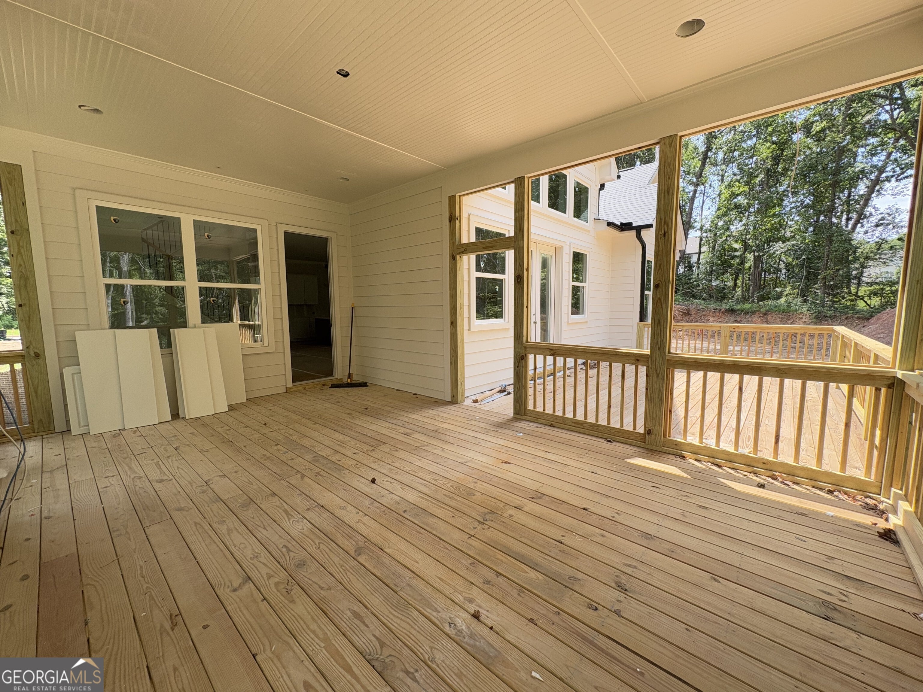 Cumming, Georgia, 30041, United States, 4 Bedrooms Bedrooms, ,4 BathroomsBathrooms,Residential,Active,1859387