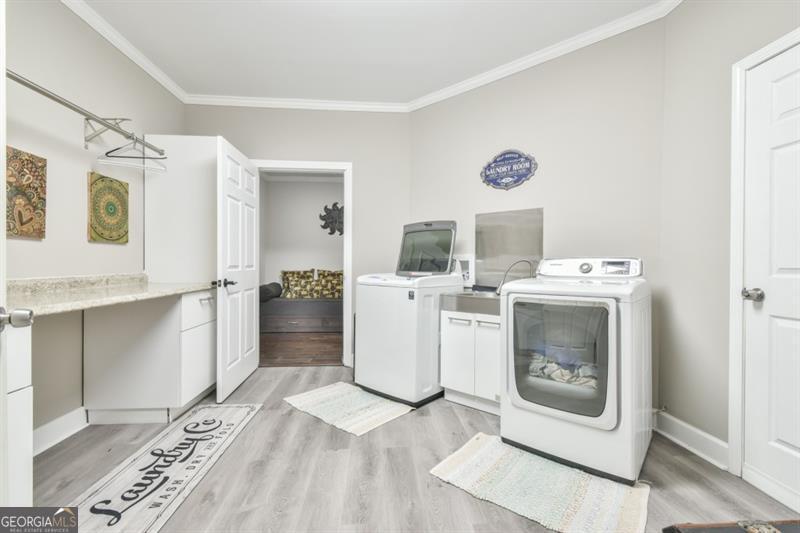 Hoschton, Georgia, 30548, United States, 5 Bedrooms Bedrooms, ,6 BathroomsBathrooms,Residential,Active,2011443