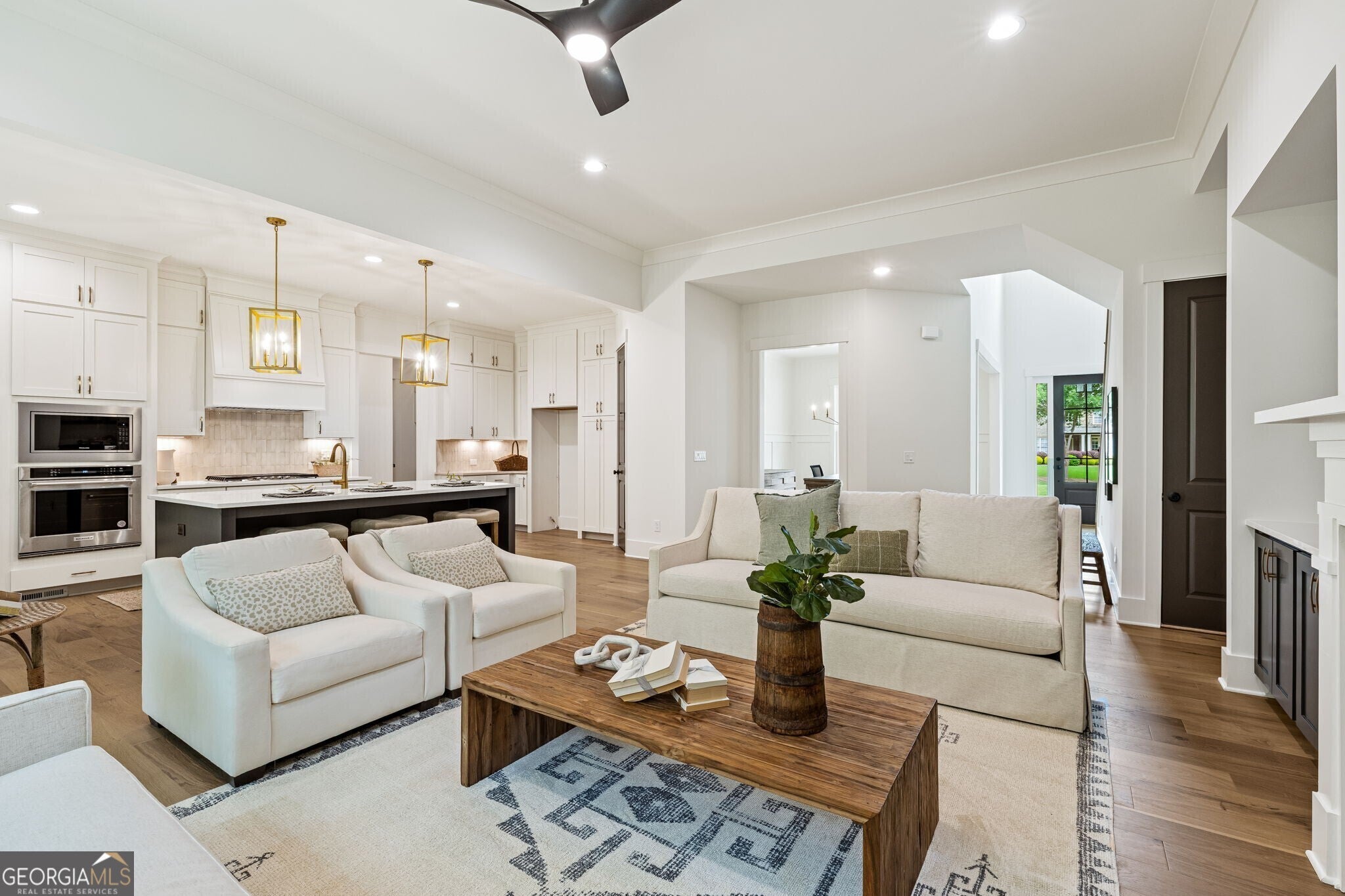 Gainesville, Georgia, 30506, United States, 5 Bedrooms Bedrooms, ,5 BathroomsBathrooms,Residential,Active,1926926