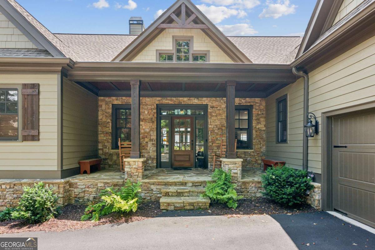 Big Canoe, Georgia, 30143, United States, 3 Bedrooms Bedrooms, ,4 BathroomsBathrooms,Residential,Active,2007174