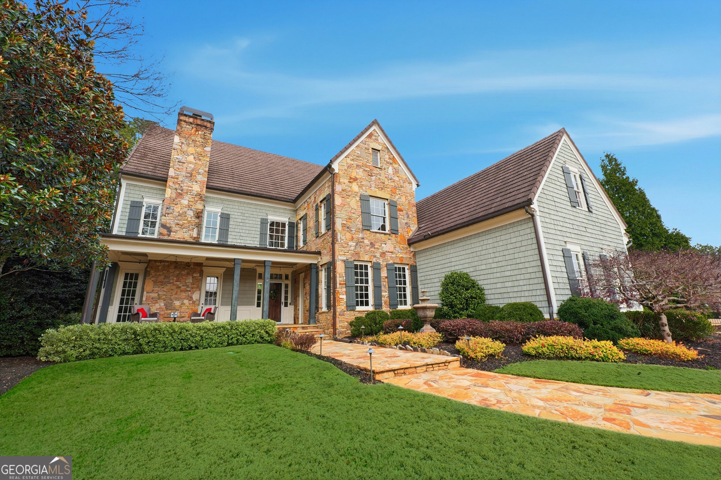 Kennesaw, Georgia, 30152, United States, 6 Bedrooms Bedrooms, ,8 BathroomsBathrooms,Residential,Active,2009375