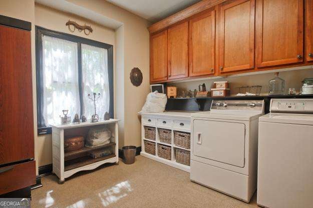 Kennesaw, Georgia, 30152, United States, 5 Bedrooms Bedrooms, ,4 BathroomsBathrooms,Residential,Active,2045507