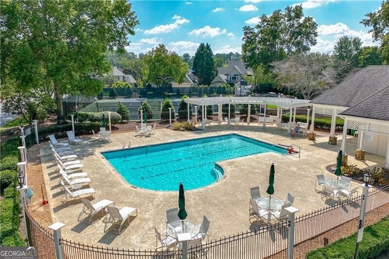 Johns Creek, Georgia, 30097, United States, 4 Bedrooms Bedrooms, ,5 BathroomsBathrooms,Residential,Active,2006832