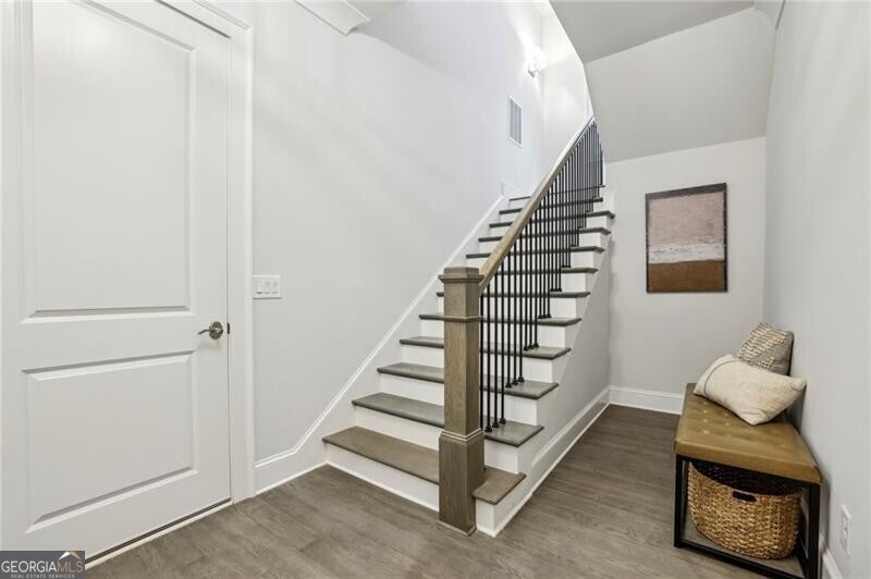 Alpharetta, Georgia, 30009, United States, 3 Bedrooms Bedrooms, ,4 BathroomsBathrooms,Residential,Active,1946539