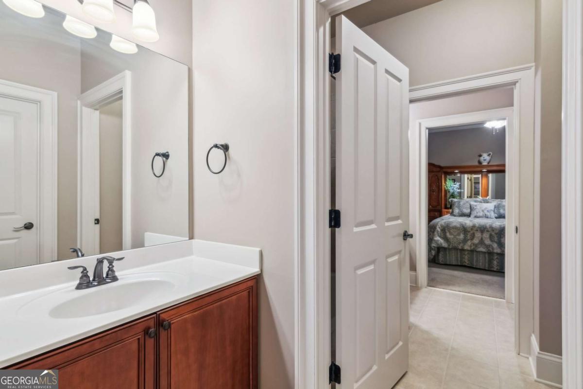 Big Canoe, Georgia, 30143, United States, 5 Bedrooms Bedrooms, ,6 BathroomsBathrooms,Residential,Active,1997550