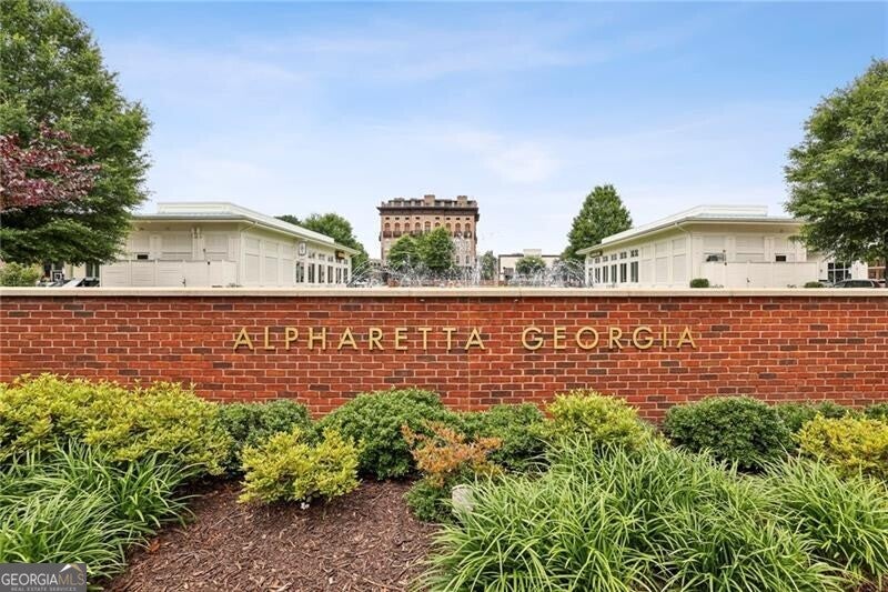 Alpharetta, Georgia, 30009, United States, 3 Bedrooms Bedrooms, ,4 BathroomsBathrooms,Residential,Active,1946539