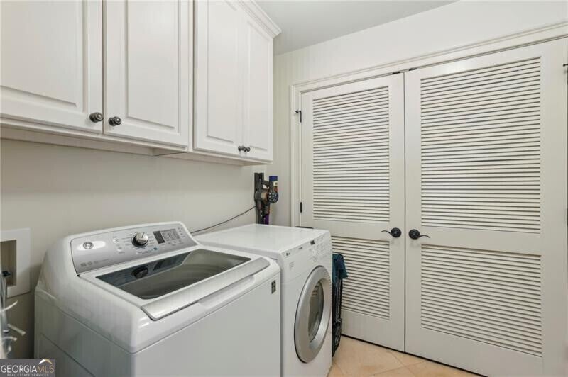 Atlanta, Georgia, 30339, United States, 2 Bedrooms Bedrooms, ,3 BathroomsBathrooms,Residential,Active,1914618