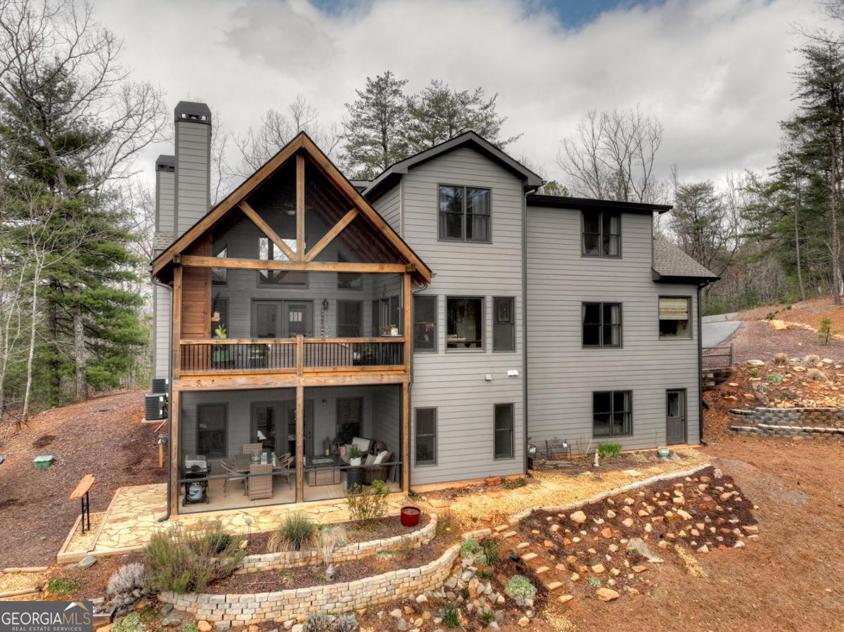 Ellijay, Georgia, 30540, United States, 5 Bedrooms Bedrooms, ,4 BathroomsBathrooms,Residential,Active,1954017