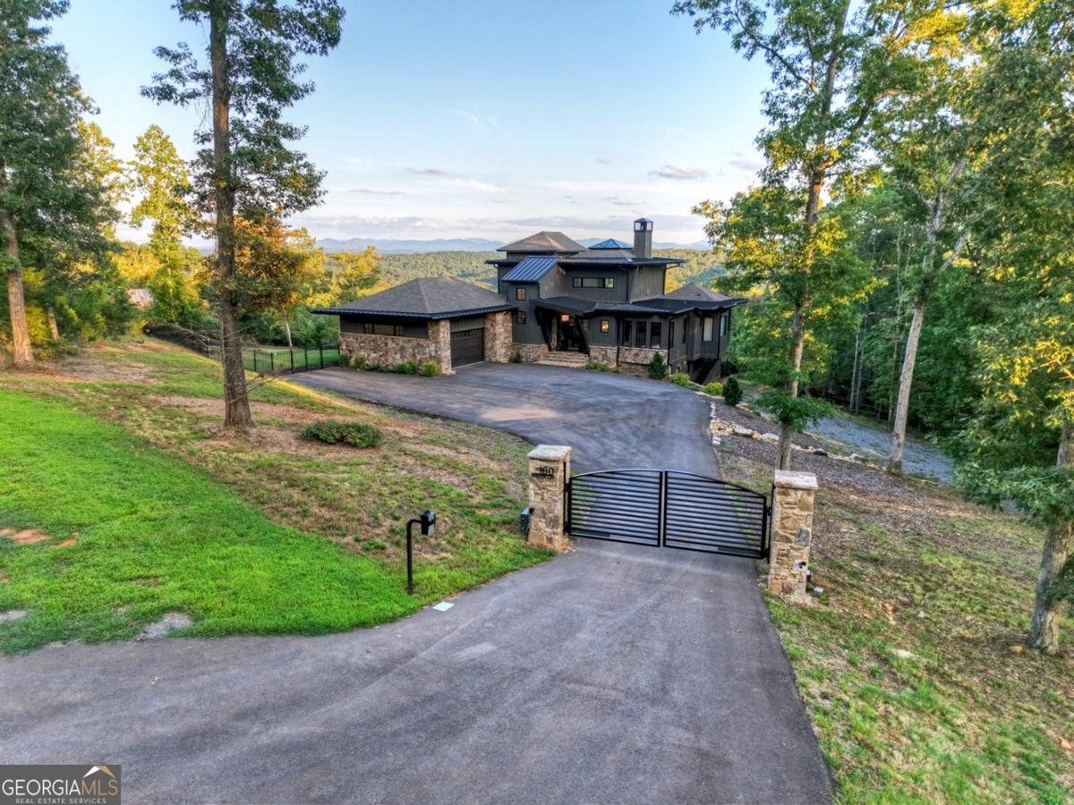 Blue Ridge, Georgia, 30513, United States, 5 Bedrooms Bedrooms, ,5 BathroomsBathrooms,Residential,Active,2003557