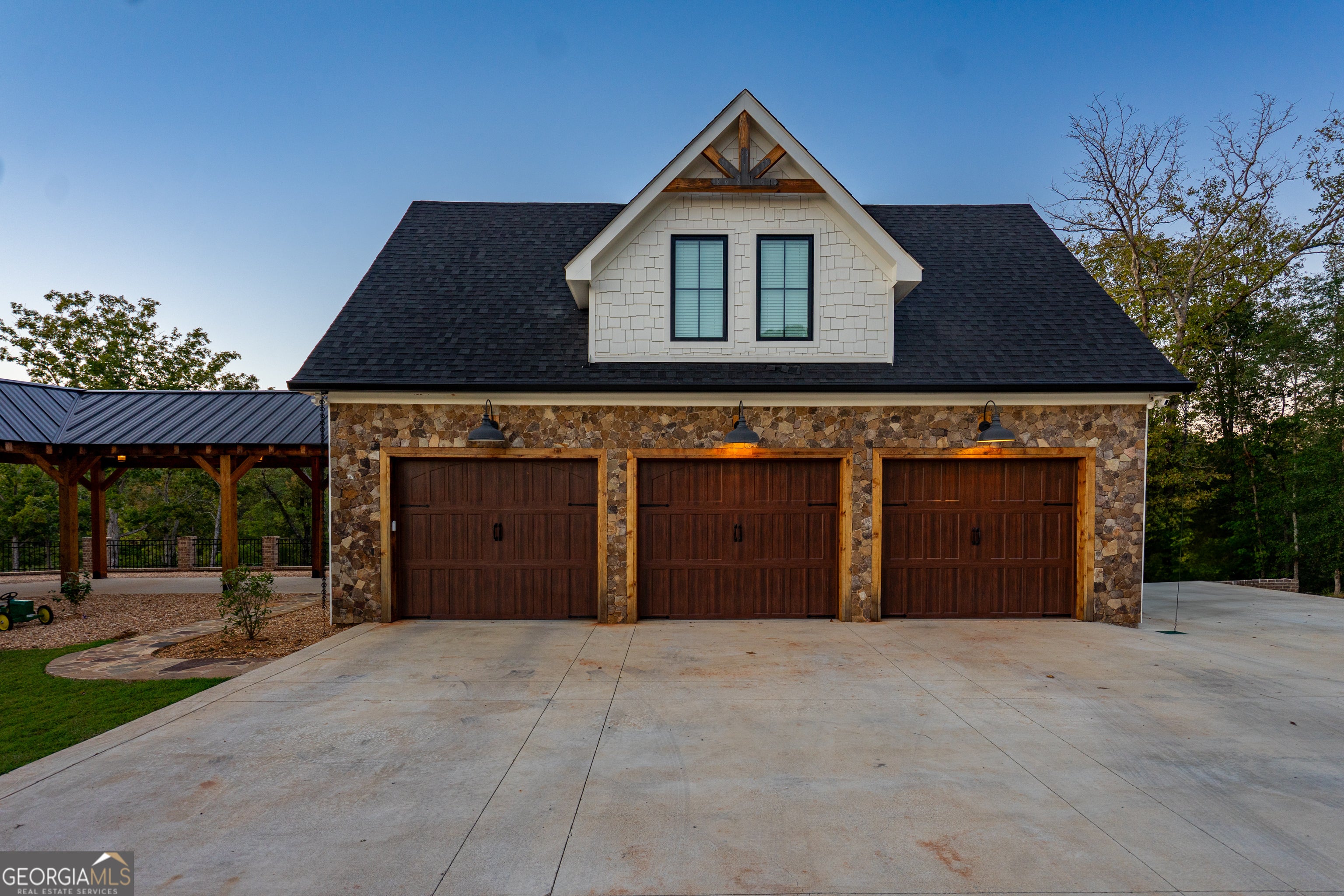 Hamilton, Georgia, 31811, United States, 4 Bedrooms Bedrooms, ,4 BathroomsBathrooms,Residential,Active,1973259