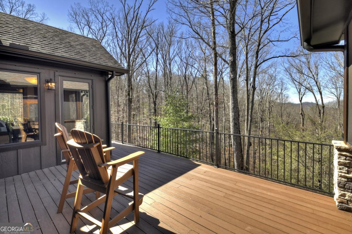 Ellijay, Georgia, 30536, United States, 5 Bedrooms Bedrooms, ,6 BathroomsBathrooms,Residential,Active,1953697