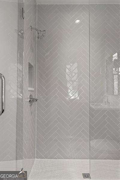 Atlanta, Georgia, 30309, United States, ,5 BathroomsBathrooms,Residential,Active,1869107