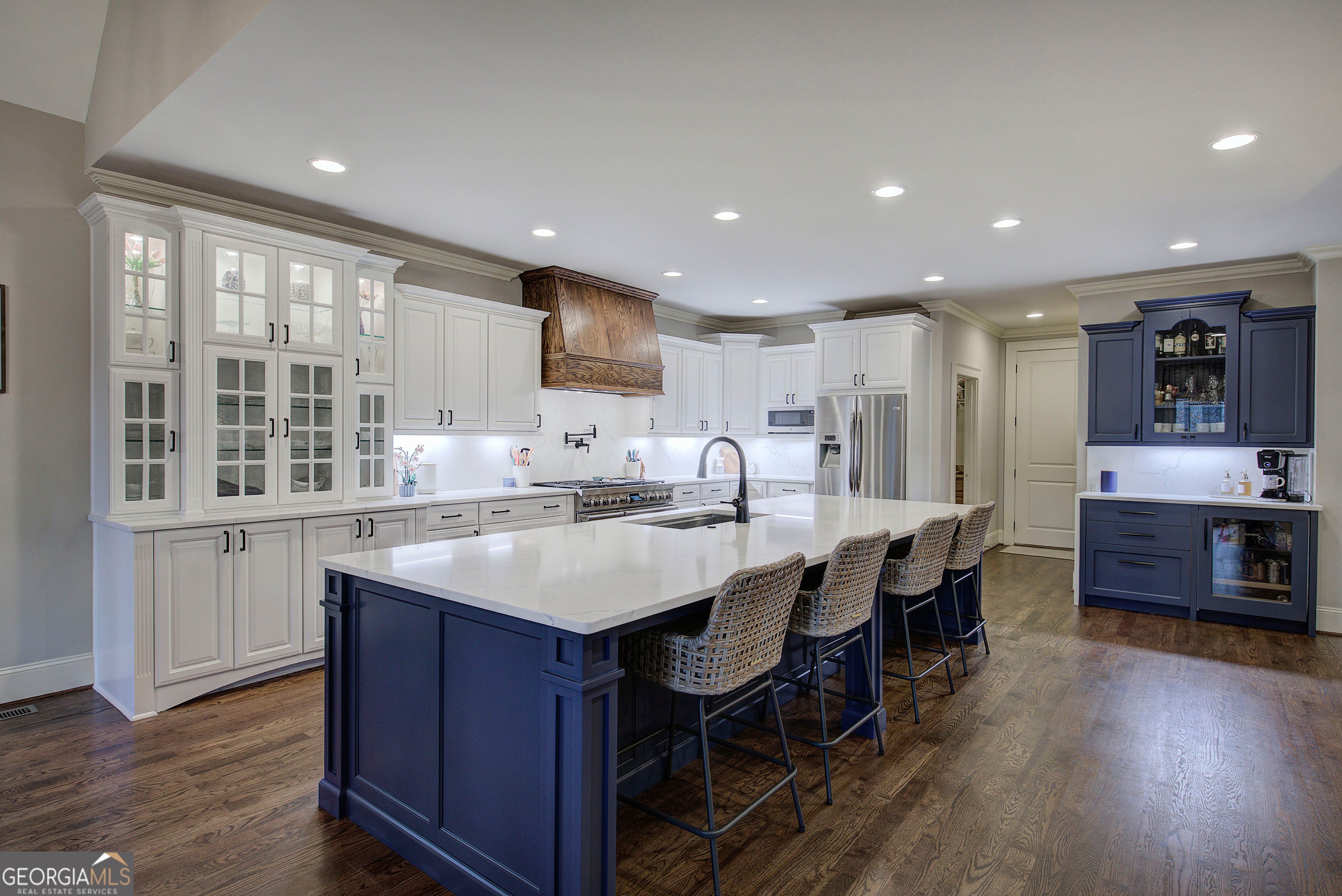 Canton, Georgia, 30114, United States, 6 Bedrooms Bedrooms, ,5 BathroomsBathrooms,Residential,Active,2009409