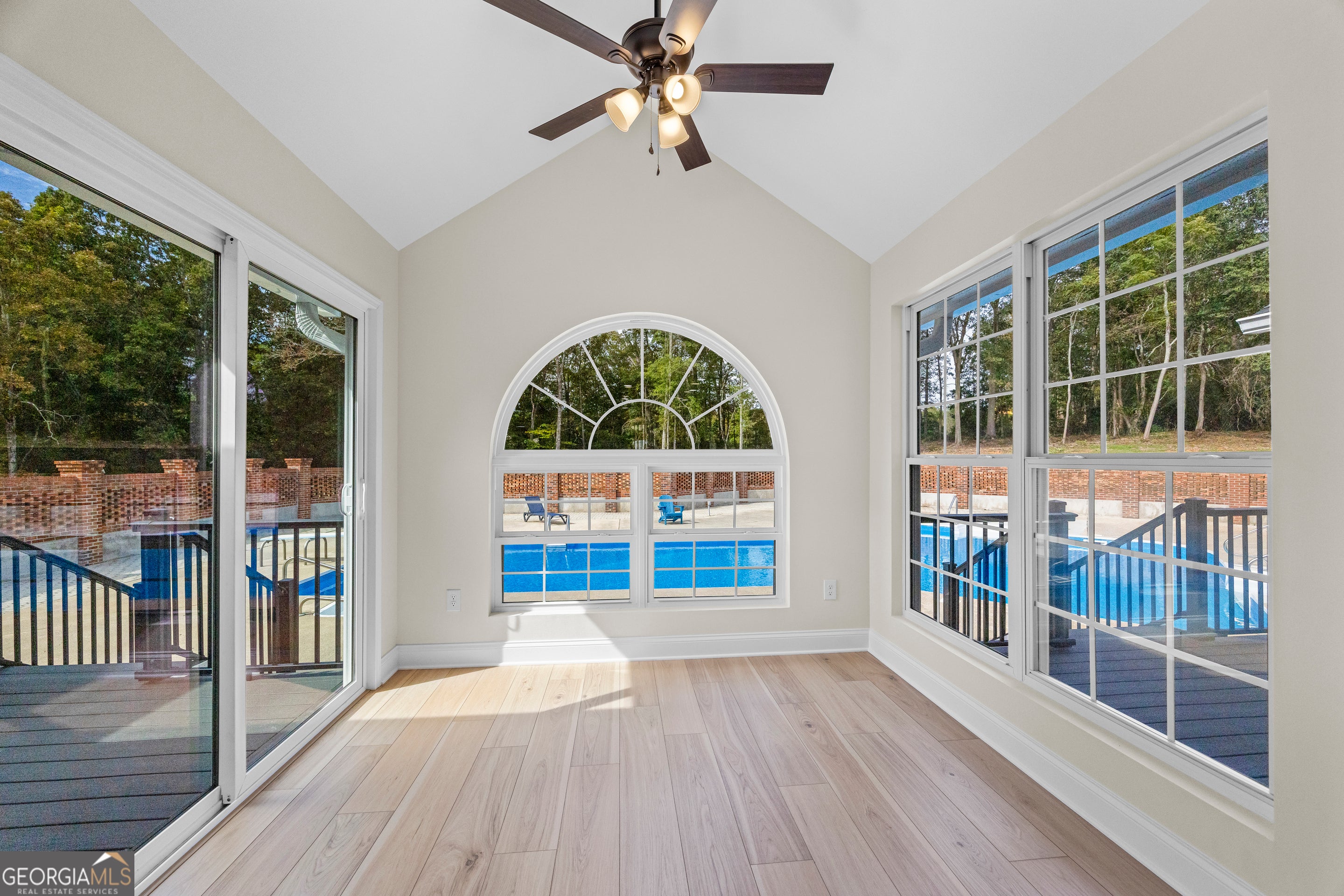 Martin, Georgia, 30557, United States, 6 Bedrooms Bedrooms, ,5 BathroomsBathrooms,Residential,Active,1964253