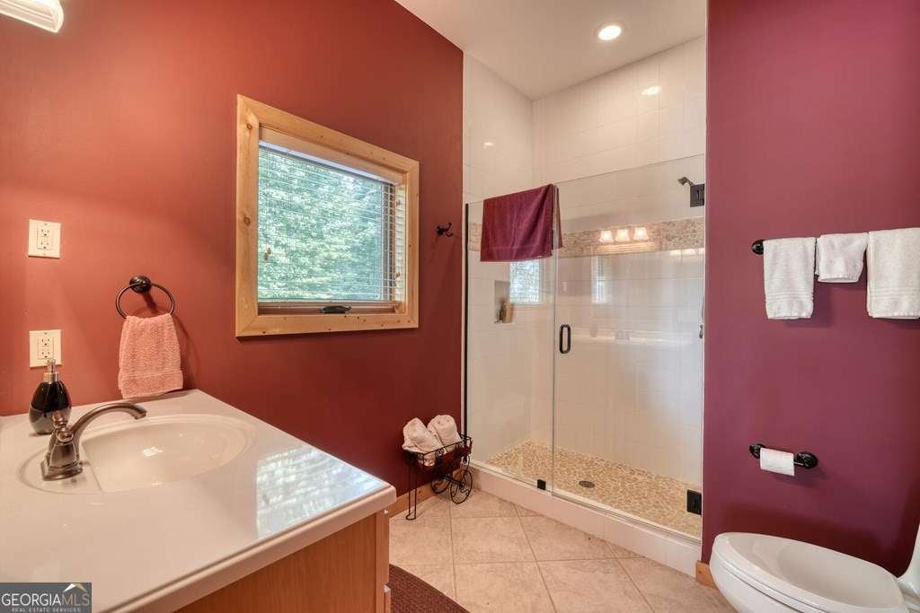 Blairsville, Georgia, 30512, United States, 4 Bedrooms Bedrooms, ,6 BathroomsBathrooms,Residential,Active,1936094