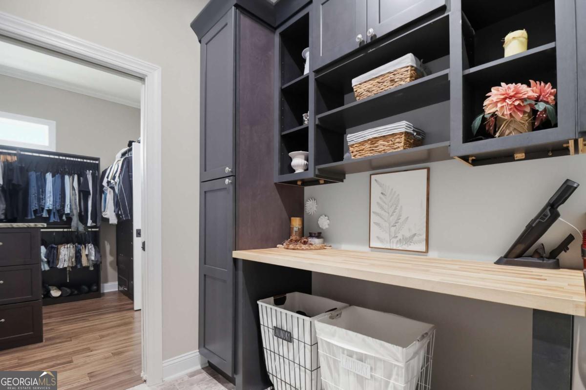 Midway, Georgia, 31320, United States, 5 Bedrooms Bedrooms, ,3 BathroomsBathrooms,Residential,Active,1959929