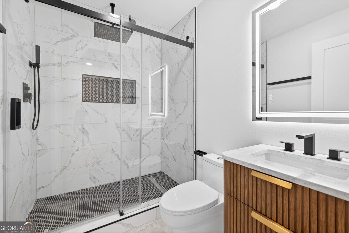 Norcross, Georgia, 30071, United States, 6 Bedrooms Bedrooms, ,5 BathroomsBathrooms,Residential,Active,2009837