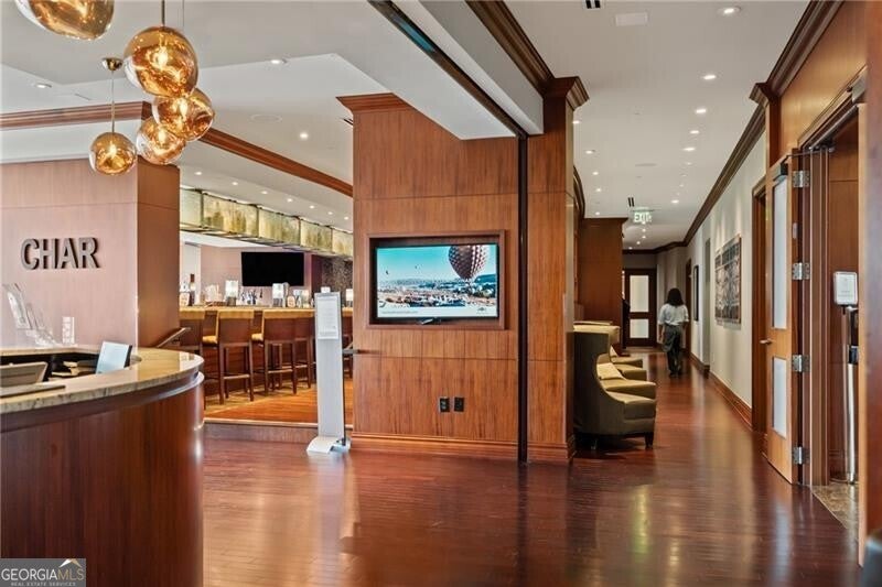 Atlanta, Georgia, 30326, United States, 2 Bedrooms Bedrooms, ,3 BathroomsBathrooms,Residential,Active,1945475