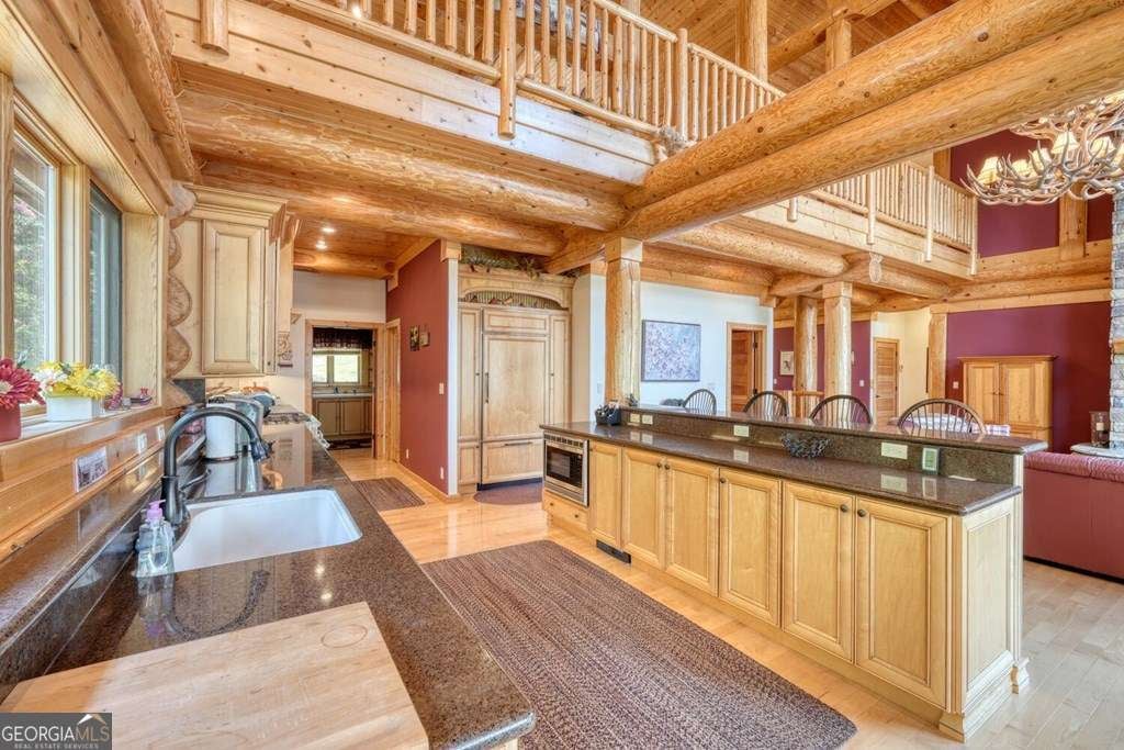 Blairsville, Georgia, 30512, United States, 4 Bedrooms Bedrooms, ,6 BathroomsBathrooms,Residential,Active,1936094