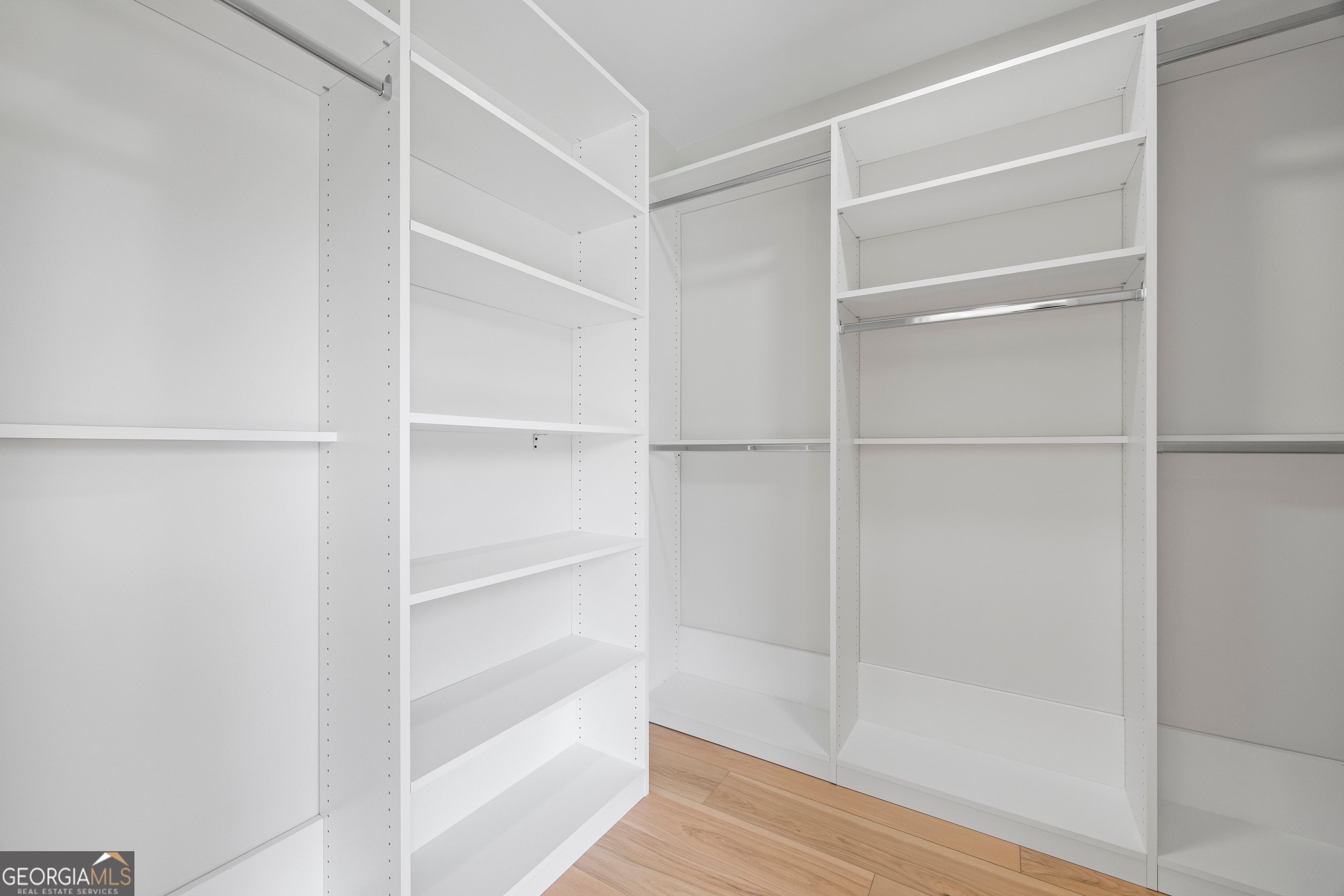 Martin, Georgia, 30557, United States, 6 Bedrooms Bedrooms, ,5 BathroomsBathrooms,Residential,Active,1964253