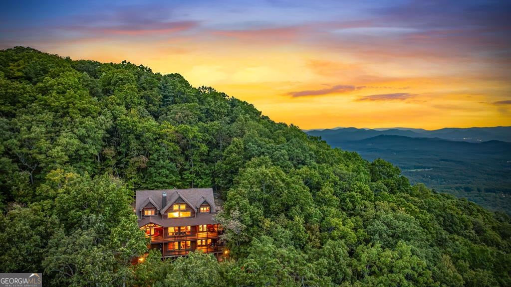Morganton, Georgia, 30560, United States, 4 Bedrooms Bedrooms, ,5 BathroomsBathrooms,Residential,Active,1953363