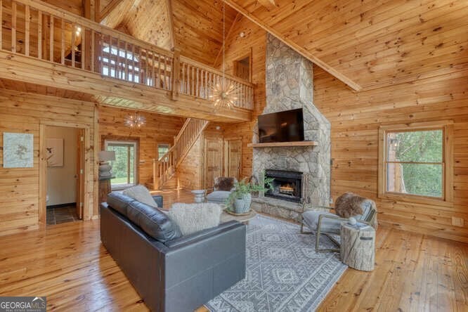 Blue Ridge, Georgia, 30513, United States, 5 Bedrooms Bedrooms, ,4 BathroomsBathrooms,Residential,Active,1922342