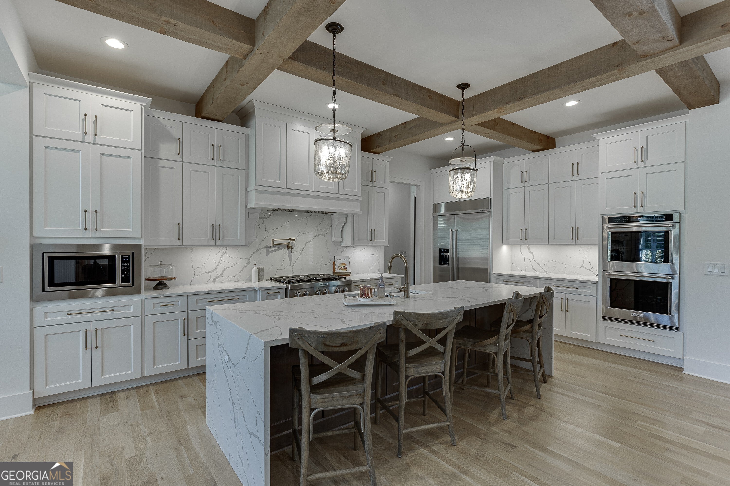 Flowery Branch, Georgia, 30542, United States, 4 Bedrooms Bedrooms, ,6 BathroomsBathrooms,Residential,Active,1999906