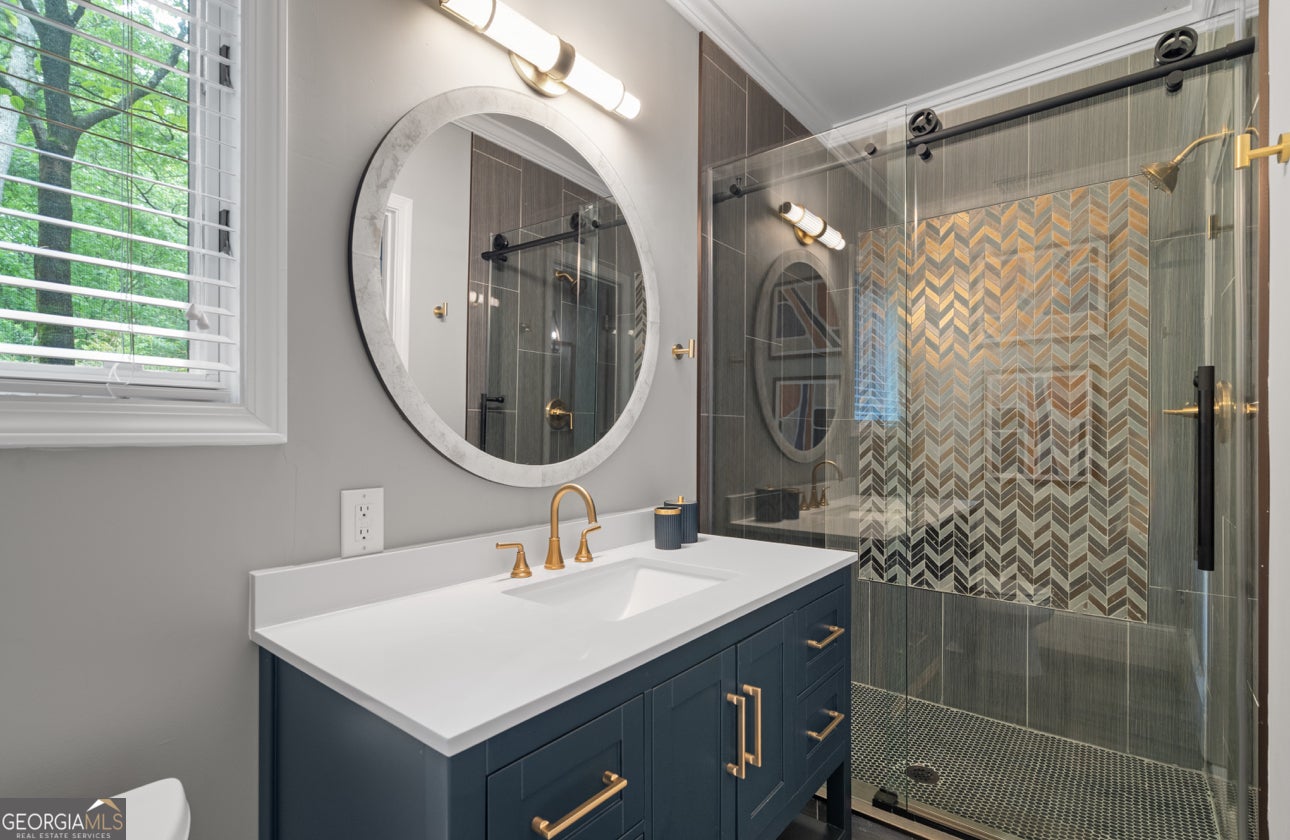 Big Canoe, Georgia, 30143, United States, 5 Bedrooms Bedrooms, ,6 BathroomsBathrooms,Residential,Active,1810518