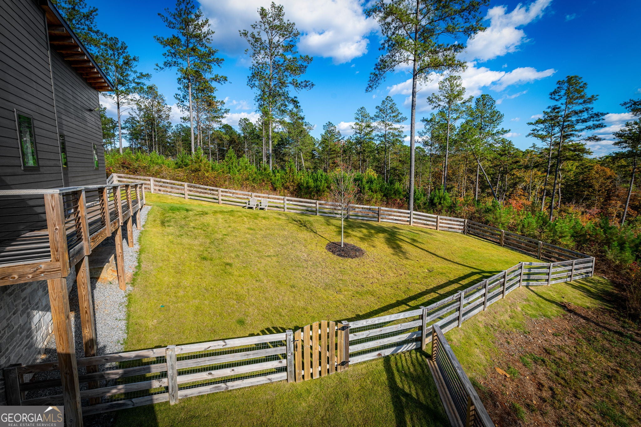 Ellijay, Georgia, 30540, United States, 4 Bedrooms Bedrooms, ,3 BathroomsBathrooms,Residential,Active,1986866