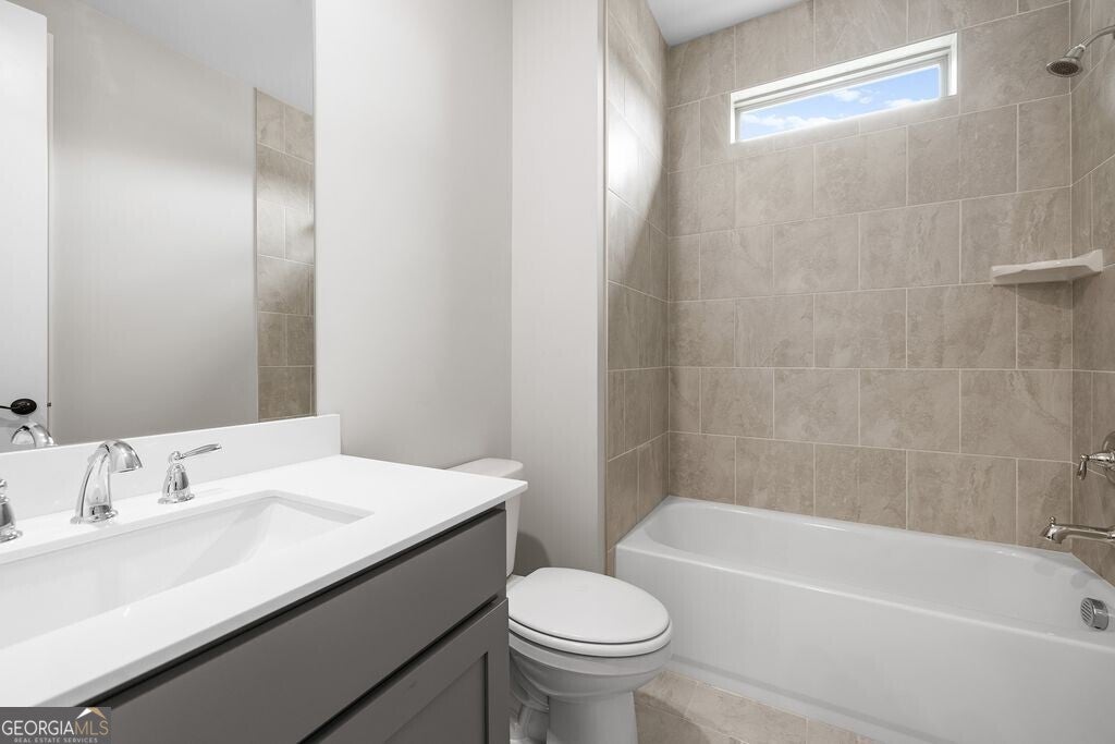 Cumming, Georgia, 30041, United States, 4 Bedrooms Bedrooms, ,4 BathroomsBathrooms,Residential,Active,1951831