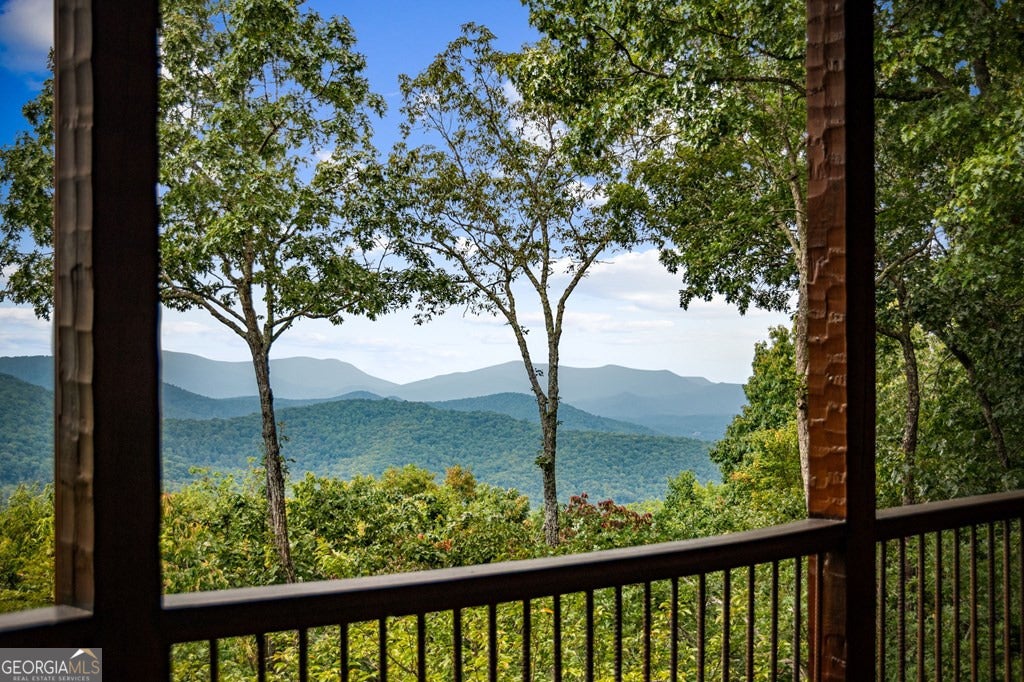 Morganton, Georgia, 30560, United States, 4 Bedrooms Bedrooms, ,5 BathroomsBathrooms,Residential,Active,1953363