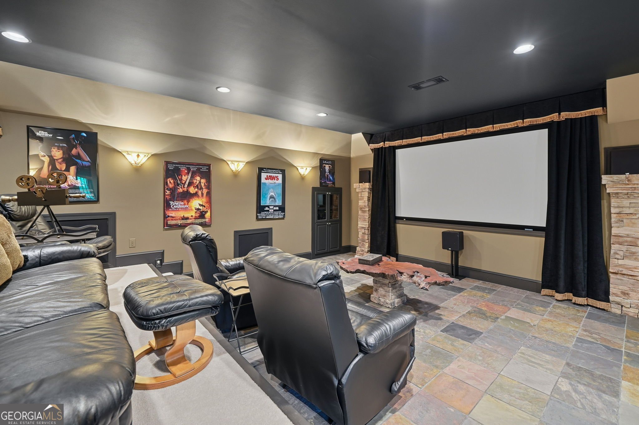 Canton, Georgia, 30114, United States, 6 Bedrooms Bedrooms, ,5 BathroomsBathrooms,Residential,Active,1972140