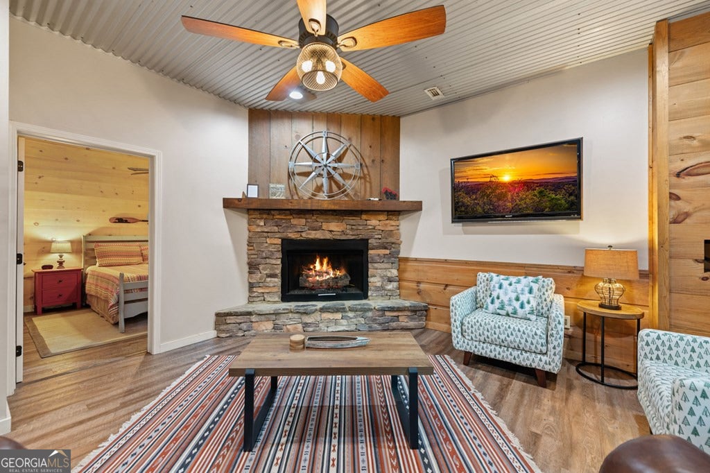 Blue Ridge, Georgia, 30513, United States, 4 Bedrooms Bedrooms, ,3 BathroomsBathrooms,Residential,Active,1945256