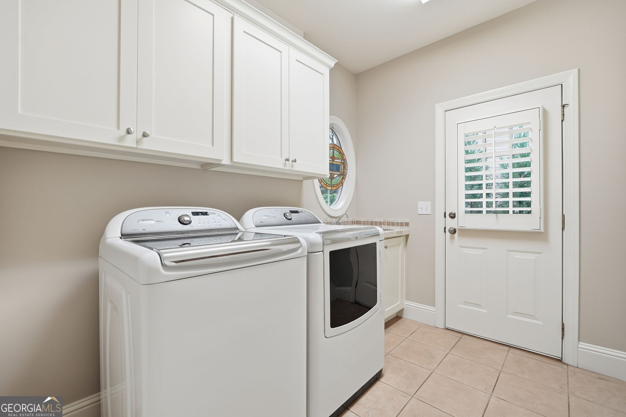 Canton, Georgia, 30114, United States, 6 Bedrooms Bedrooms, ,5 BathroomsBathrooms,Residential,Active,1972140