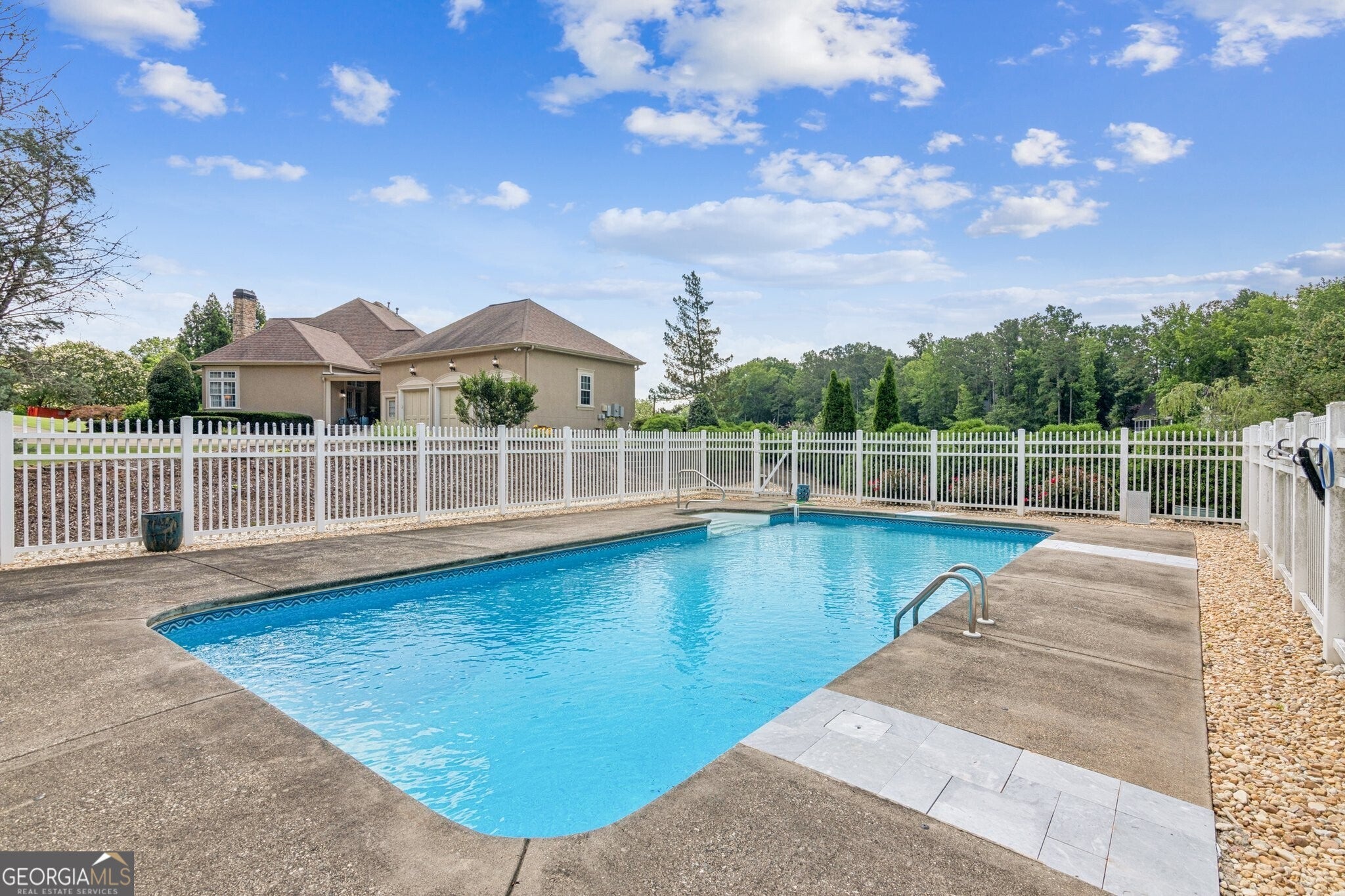 Canton, Georgia, 30115, United States, 5 Bedrooms Bedrooms, ,6 BathroomsBathrooms,Residential,Active,1862868