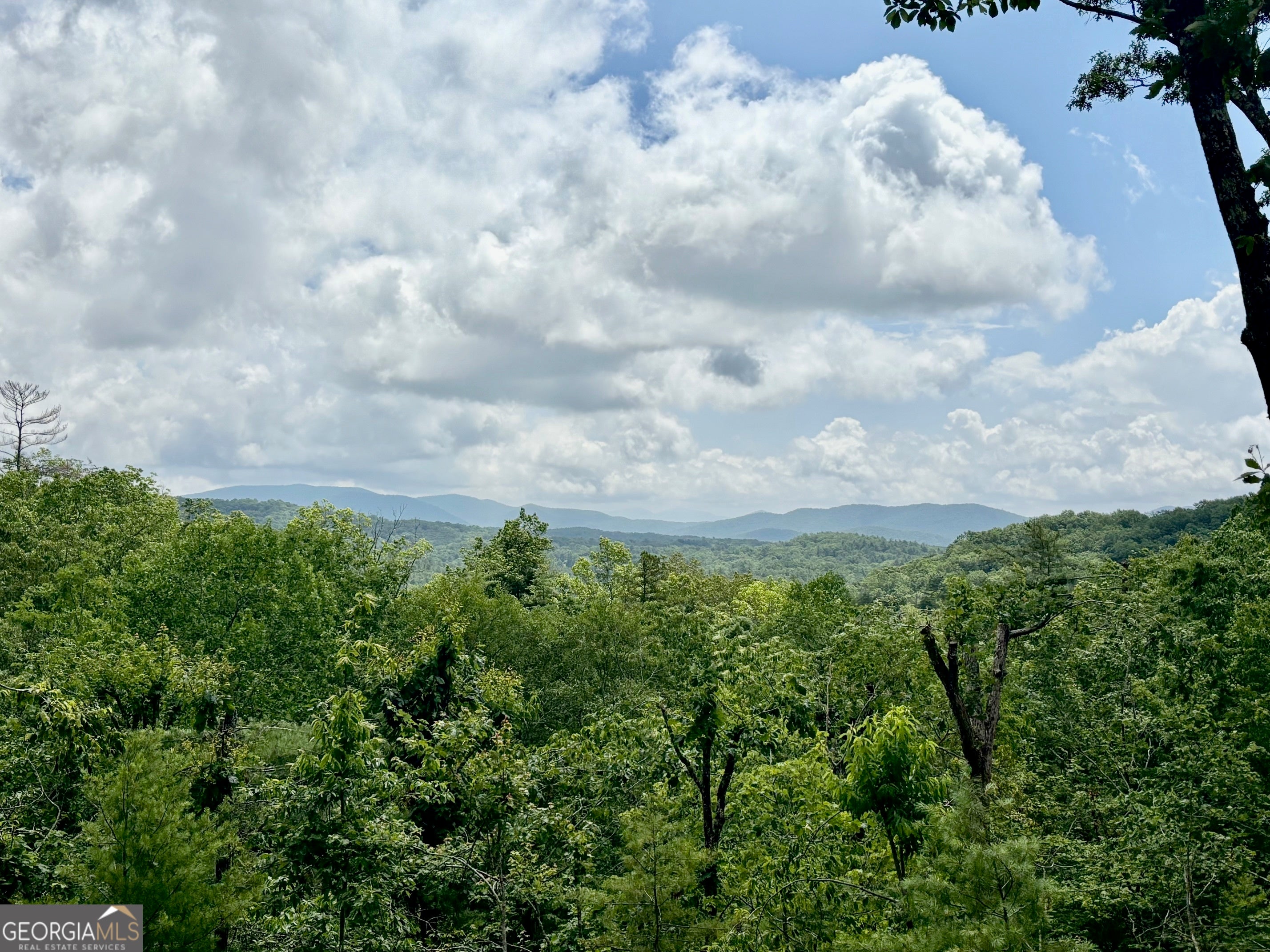 Blue Ridge, Georgia, 30513, United States, 4 Bedrooms Bedrooms, ,4 BathroomsBathrooms,Residential,Active,1941112